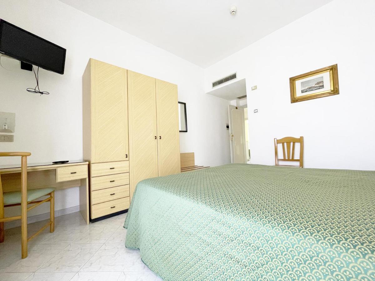 Hotel Reginella Sant'Agata sui due Golfi Eksteriør billede